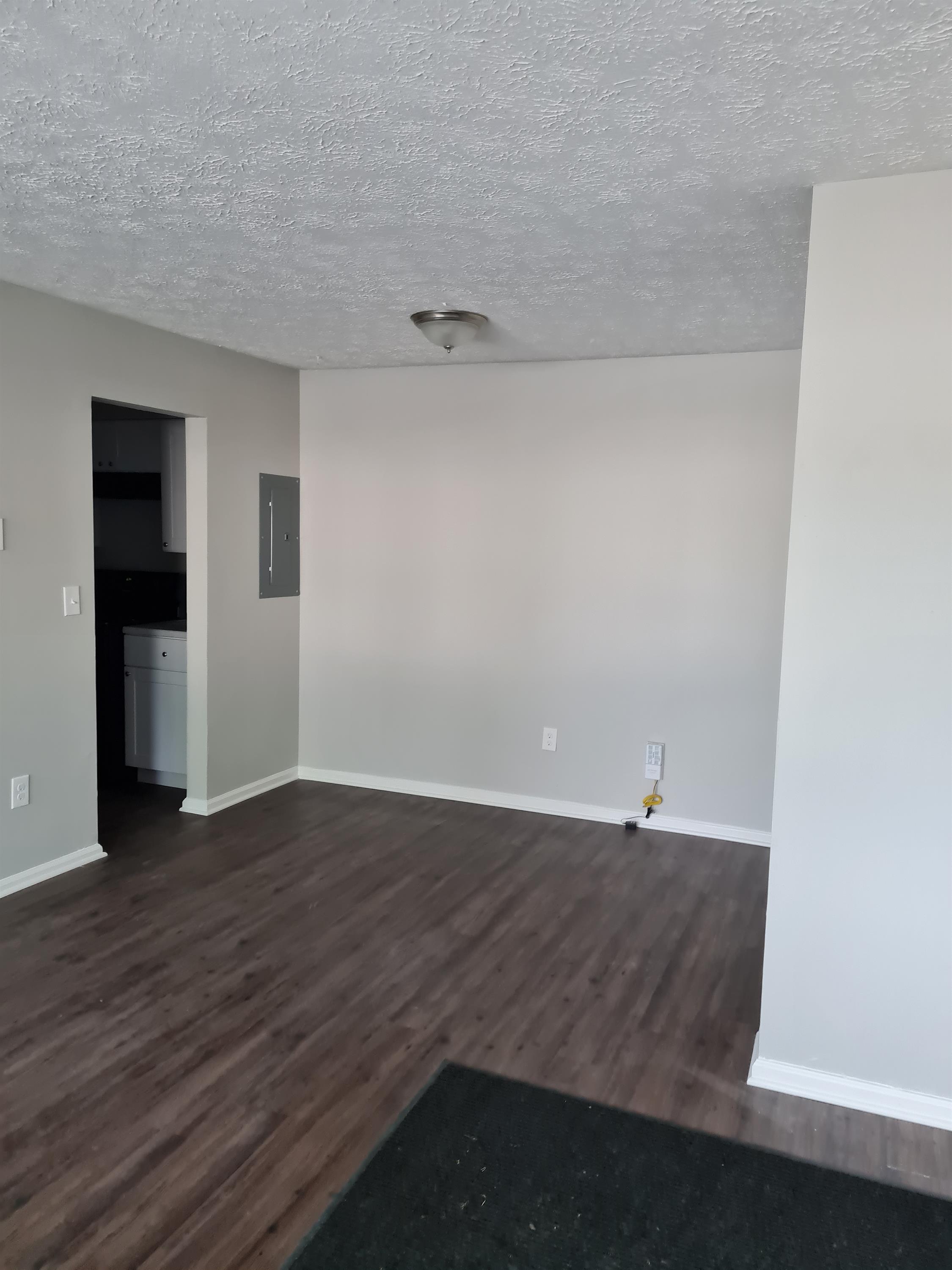 115 Southview Drive - 28
